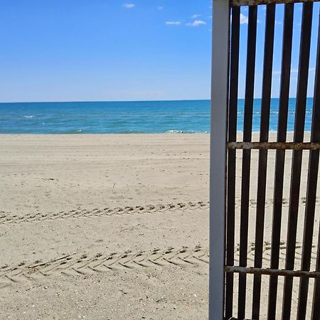 L'Azur 4 Pers Clim Parking Acces Plage Direct Ле-Баркарес Екстер'єр фото